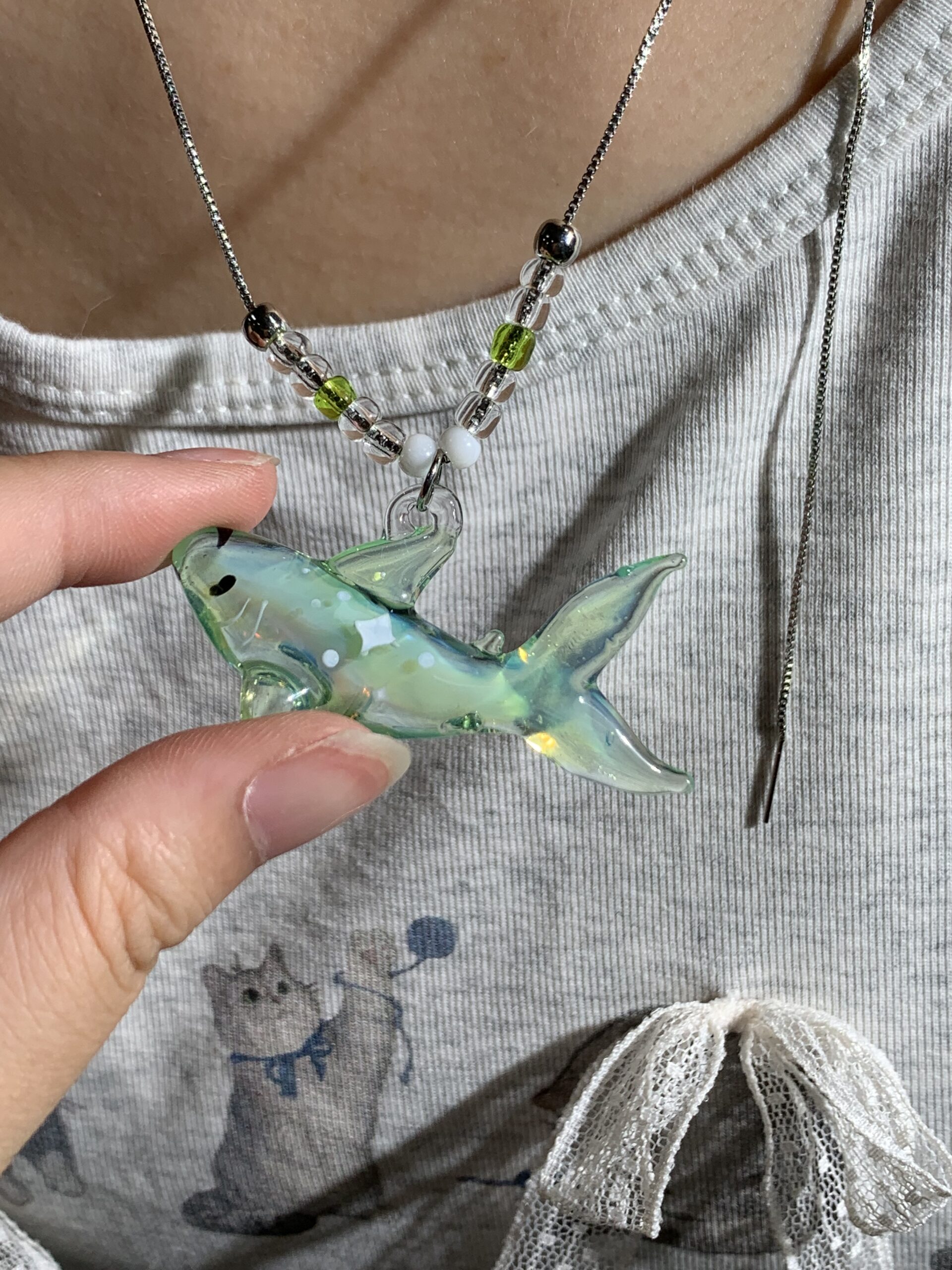 “Green Shark – Handmade Marine Creature Necklace, Offering Good Wishes from the Sea.” - 图片 3