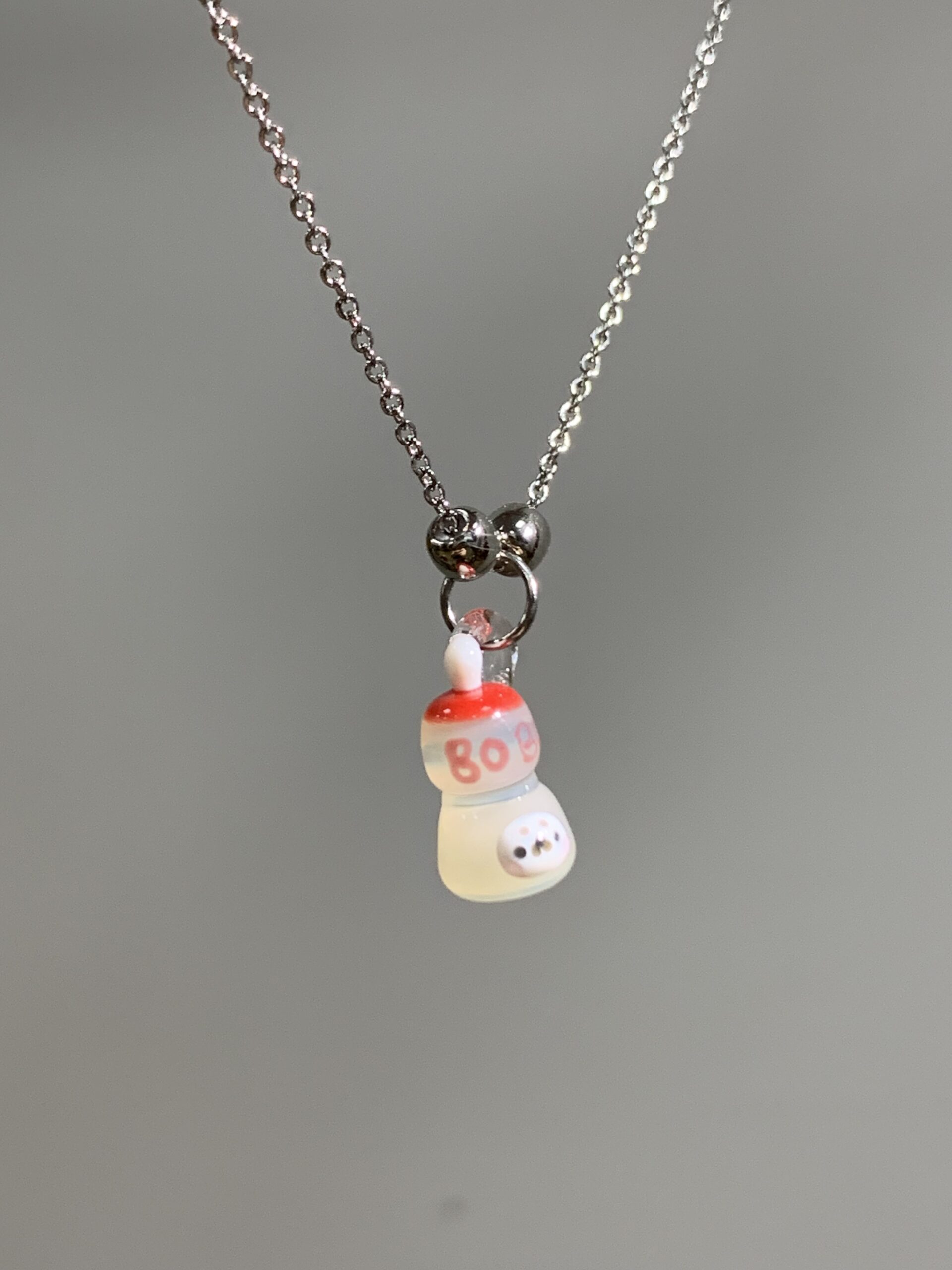 Handmade Glass Seal Yogurt Drink Pendant Necklace – Cute Food Bottle Charm, Kawaii Aesthetic Jewelry - 图片 2