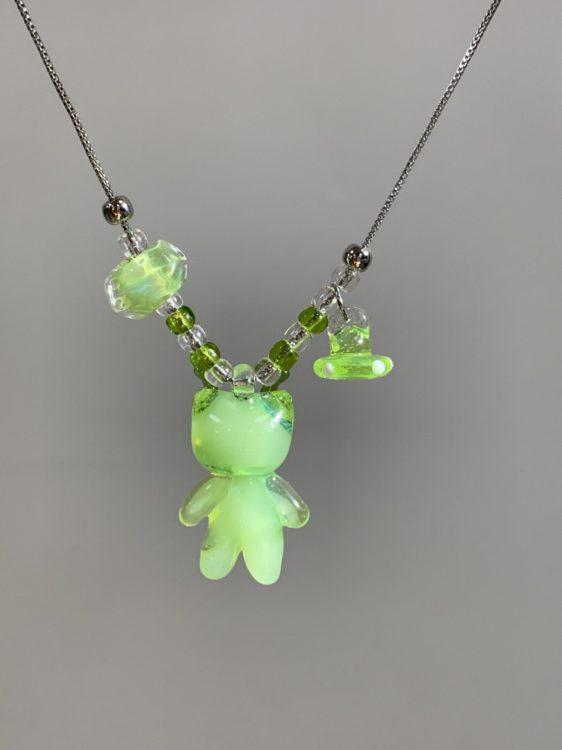 Meme Collection Alien Cat Glass Necklace – Handmade Cute Cat Jewelry, Unique Gift for Cat Lovers - 图片 3