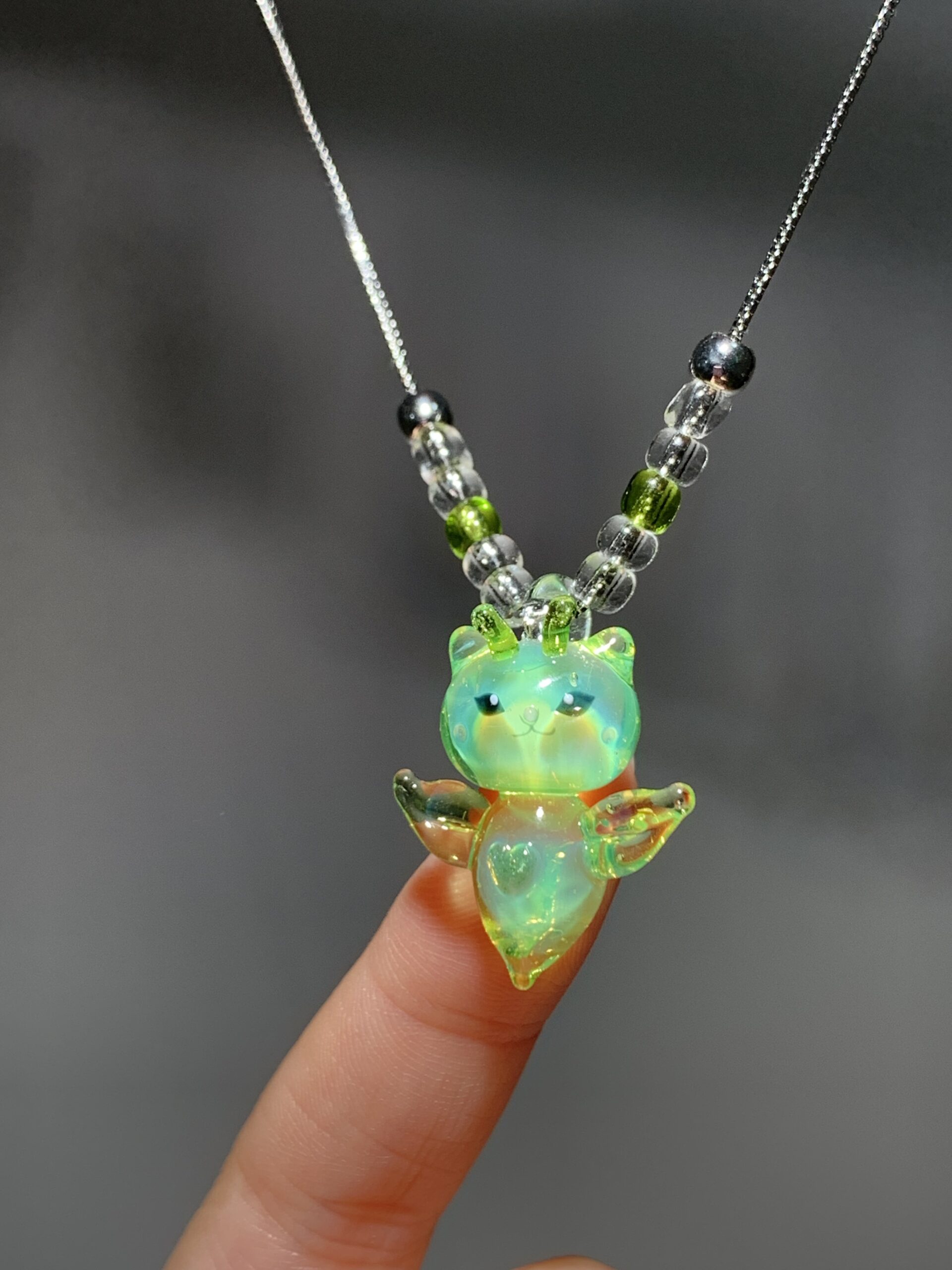 Handmade Glass Necklace | Glow Green Alien Kitten Sea Angel Heart Pendant | Fantasy Healing Cute Jewelry - 图片 9