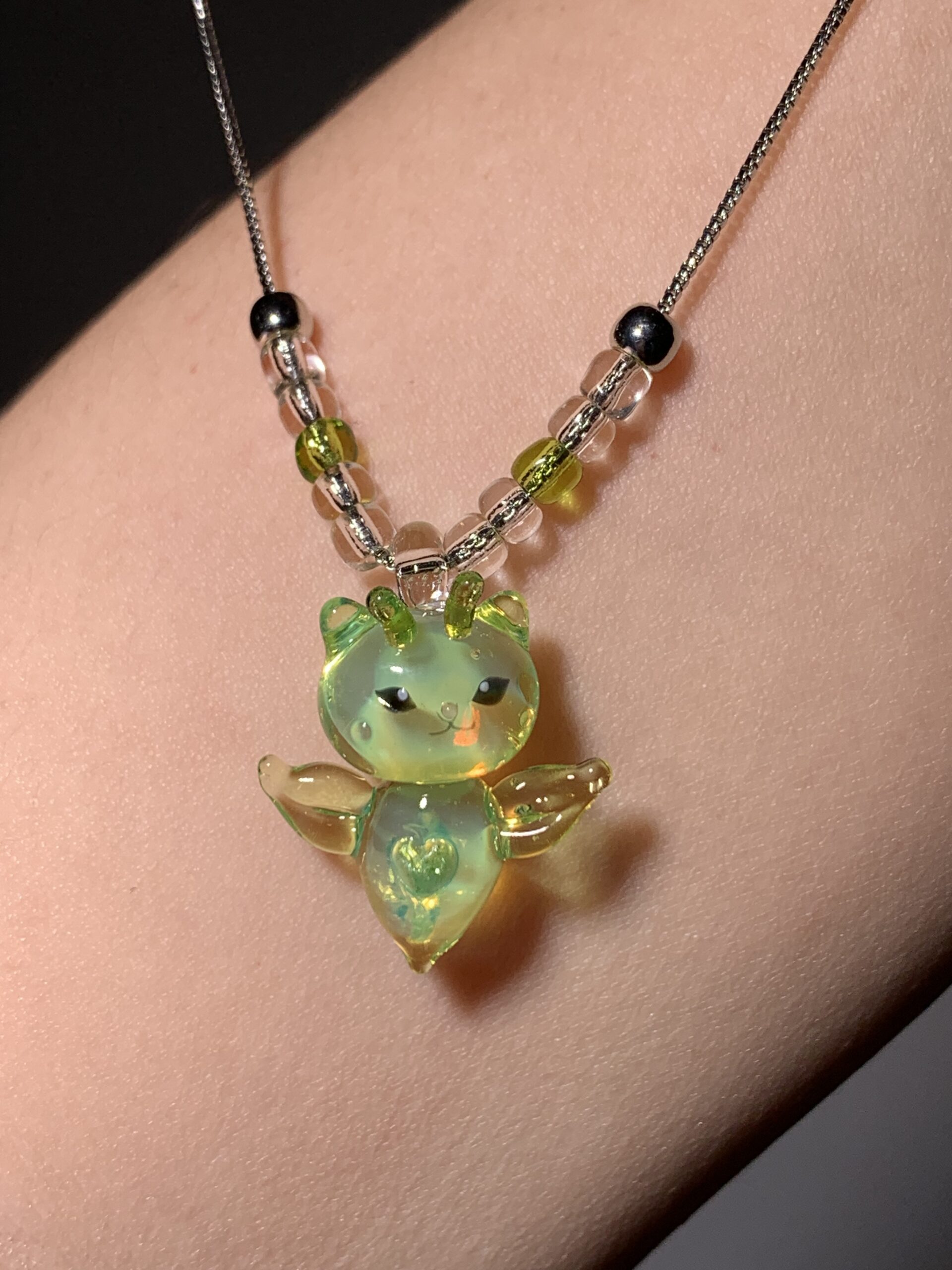 Handmade Glass Necklace | Glow Green Alien Kitten Sea Angel Heart Pendant | Fantasy Healing Cute Jewelry - 图片 8